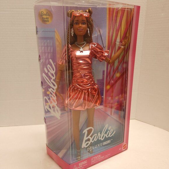 2025 Barbie Deluxe Style Wave 2 Christie Chase Doll Metallic Glam NEW (READ) 2/2 - Picture 5 of 16